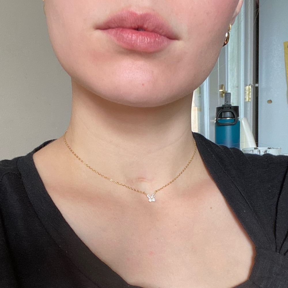 Dainty butterfly necklace